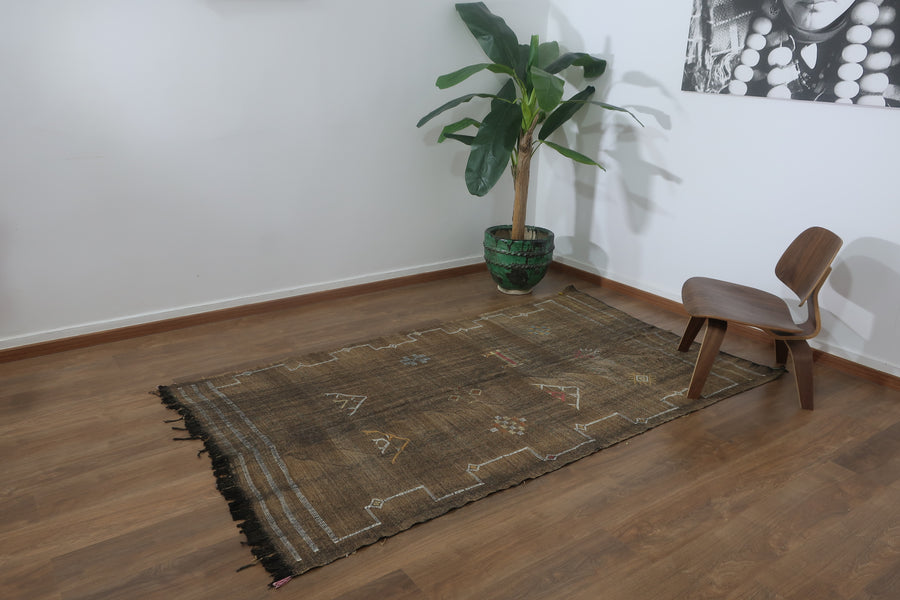 Handmade Moroccan Cactus silk Sabra area rug , 7.77 FT × 4.46 FT ( 237 Cm × 136 Cm ), Authentic handwoven carpet - MarrakeshLoom