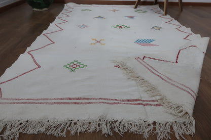 Handmade Moroccan Cactus silk Sabra area rug , 7.77 FT × 4.52 FT ( 237 Cm × 138 Cm ), Authentic handwoven carpet - MarrakeshLoom