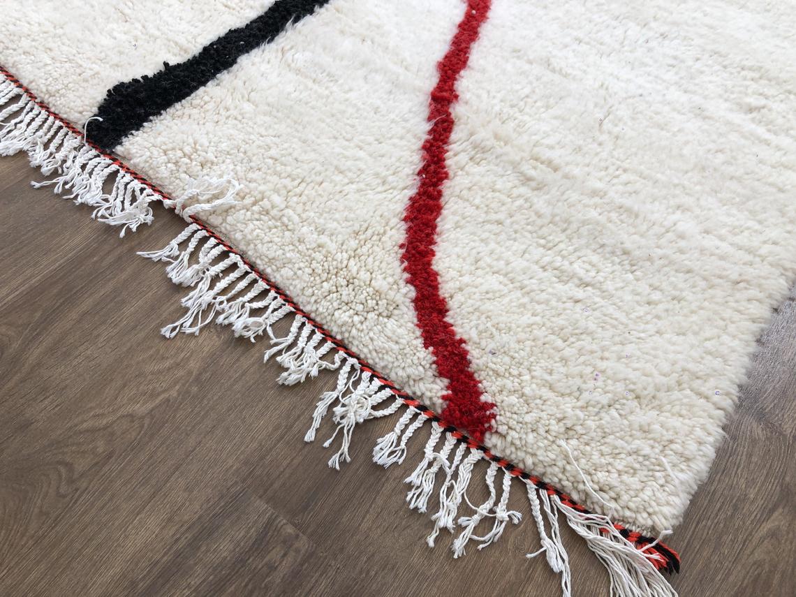 Handmade Modern Moroccan rug, 7.48 x 4.98 FT ( 228 Cm x 152 Cm ), Authentic Moroccan Carpet, Handwoven Ethnic Rug, Beni Ourain rug - MarrakeshLoom