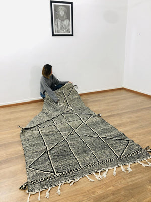 Berber Zanafi Rug 8.59x4.92 FT ( 262 x 150 Cm), Handwoven Kelim Hanbel Carpet, Handmade Moroccan Wool kilim, Free Shipping - MarrakeshLoom