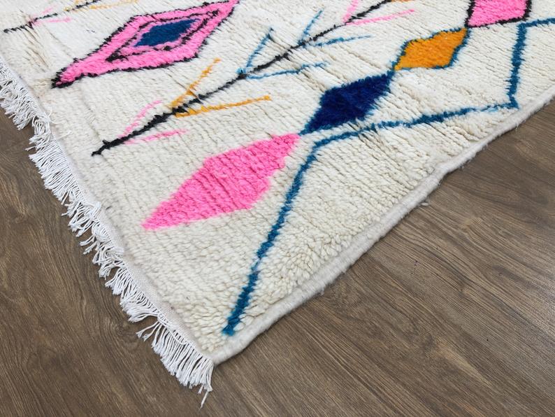 Azilal rug 8.89x5.08 FT ( 271 Cmx 155 Cm ) - Moroccan rug - Berber rug - Azilal Carpet - Beni Ourain rug - Authentic handwoven carpet - MarrakeshLoom